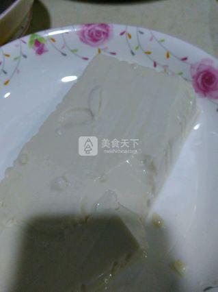 <a href=/shicai/mimian/DouFu/index.html target=_blank><u>豆腐</u></a>蒸蛋