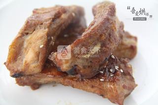 酱香焗<a href=/shicai/rouqin/LeiPai/index.html target=_blank><u>肋排</u></a>