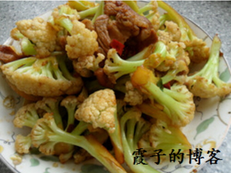 干煸肉片<a href=/shicai/shucai/CaiHua/index.html target=_blank><u>菜花</u></a>的做法