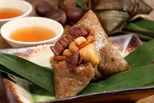 肉粽怎么做,肉<a href=/zt/zongzi target=_blank><u>粽子的做法</u></a>