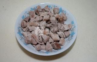 美味猪<a href=/shicai/rouqin/RouSong/index.html target=_blank><u>肉松</u></a>