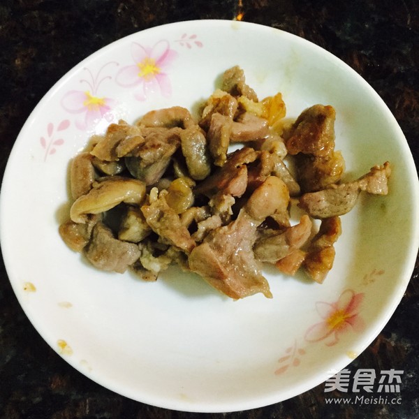 圆椒瘦肉面的做法