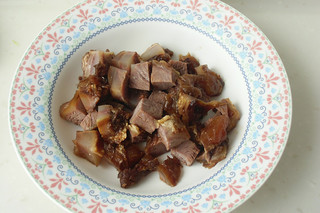 黑椒<a href=/shicai/rouqin/NiuRou/index.html target=_blank><u>牛肉</u></a>粒